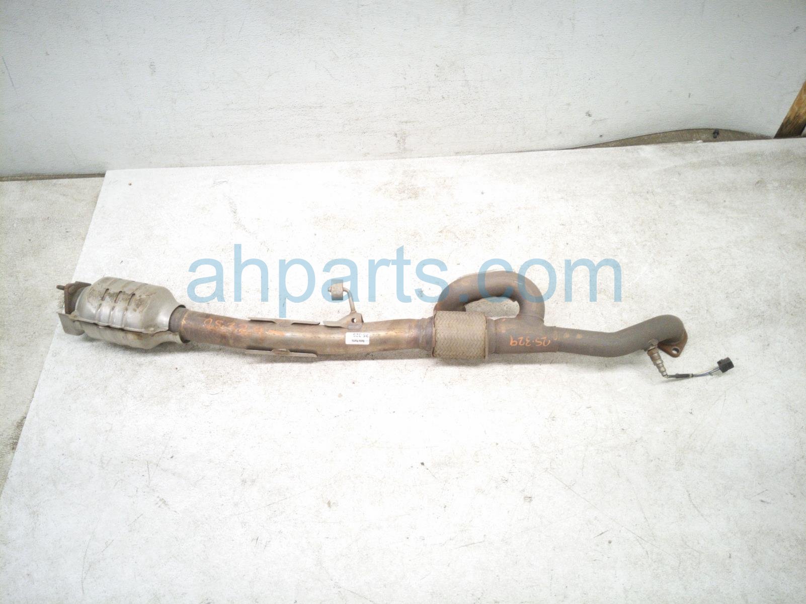 $275 Honda EXHAUST CONVERTER PIPE ASSY-3.5L