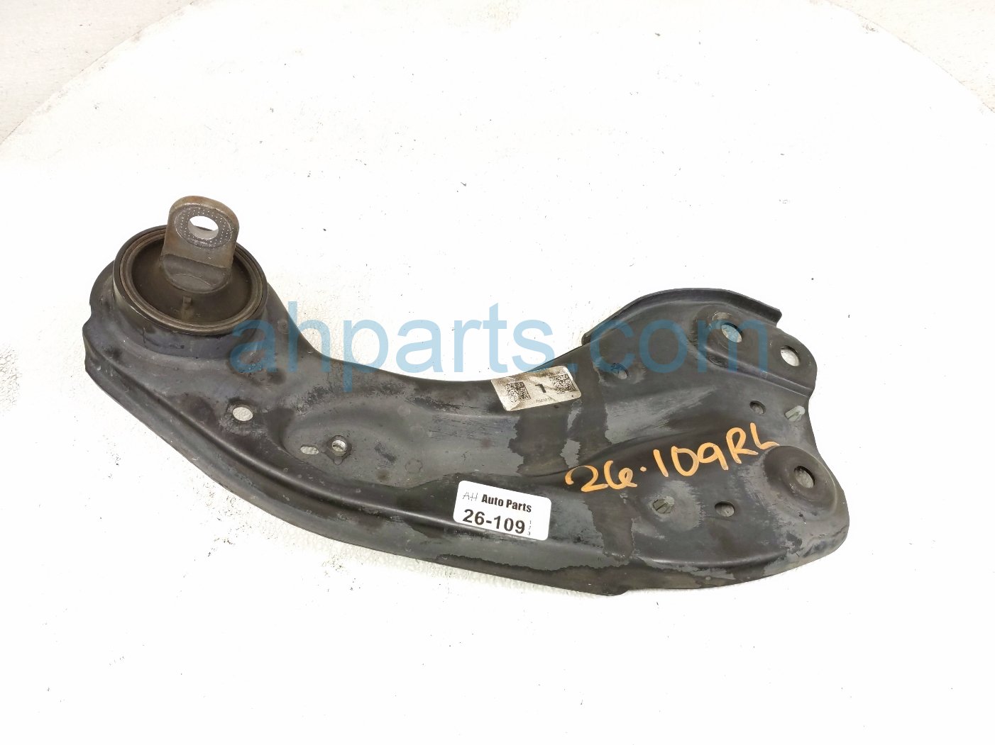 Honda RR/LH TRAILING LOWER CONTROL ARM Honda RR/LH TRAILING LOWER CONTROL ARM
