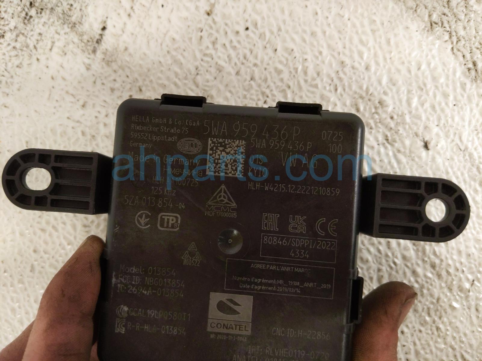 2023 Audi A3 Audi Body Control Module 5WA 959 436 P Replacement 2023 Audi A3 Audi Body Control Module 5WA 959 436 P Replacement thumbnail