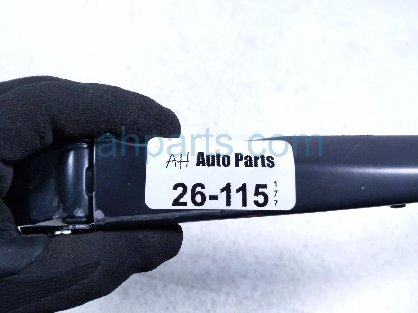 2020 Toyota Camry Driver Windshield Wiper Arm 85221 06250 Replacement 2020 Toyota Camry Driver Windshield Wiper Arm 85221 06250 Replacement thumbnail