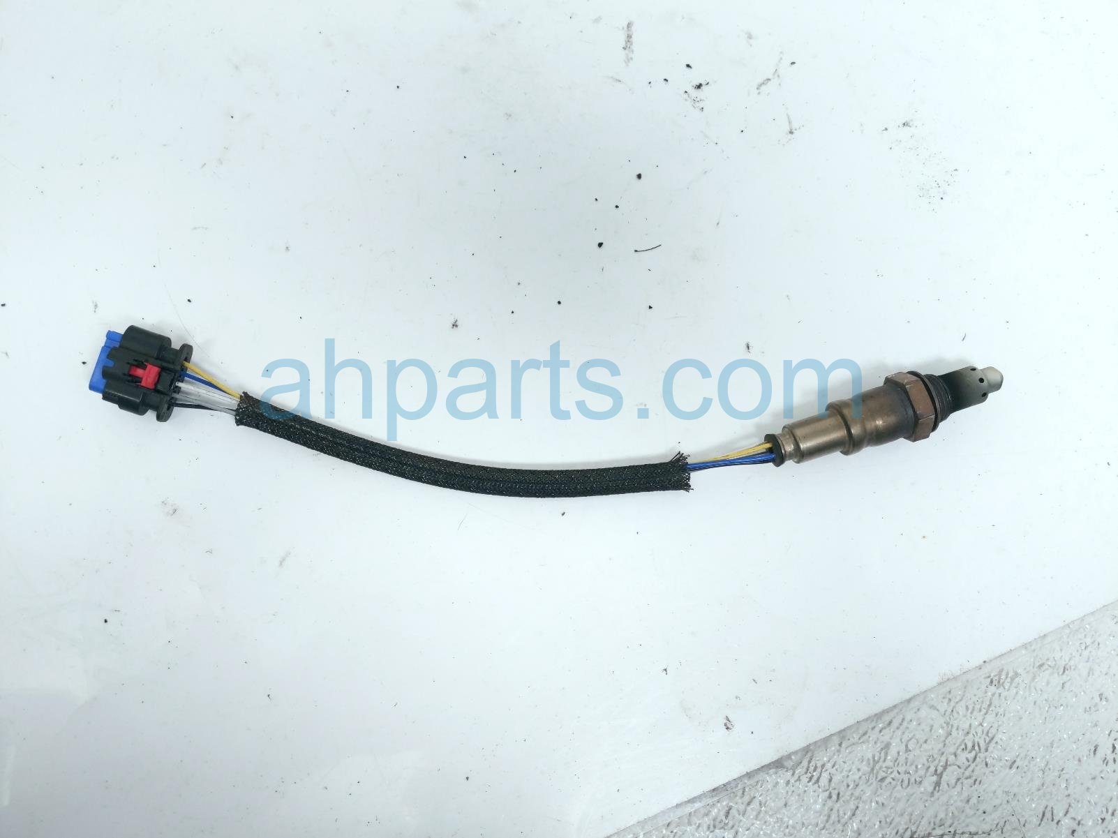 2020 Ford Mustang Passenger Upper Oxygen Sensor 5.0l JR3Z 9F472 B Replacement 2020 Ford Mustang Passenger Upper Oxygen Sensor 5.0l JR3Z 9F472 B Replacement thumbnail