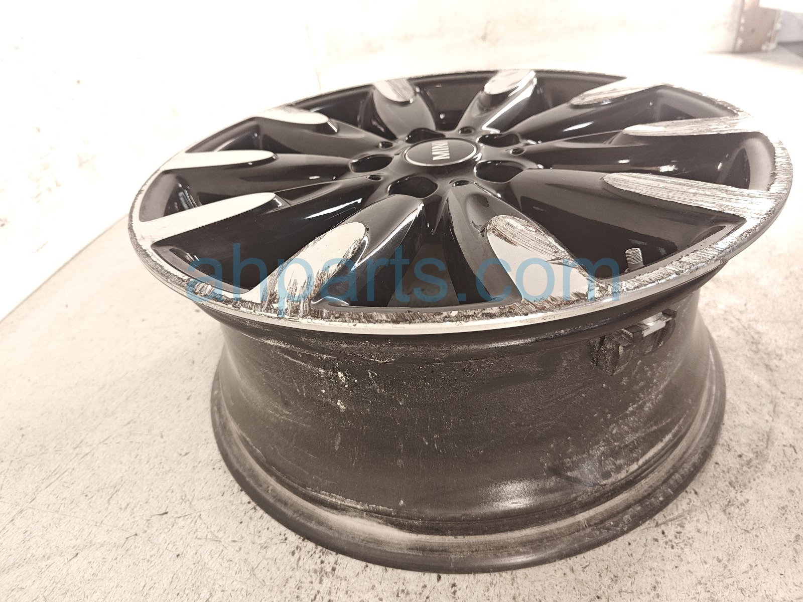 2017 BMW Mini Cooper Rear Passenger Wheel / Rim 36 11 6 855 111 Replacement 2017 BMW Mini Cooper Rear Passenger Wheel / Rim 36 11 6 855 111 Replacement thumbnail