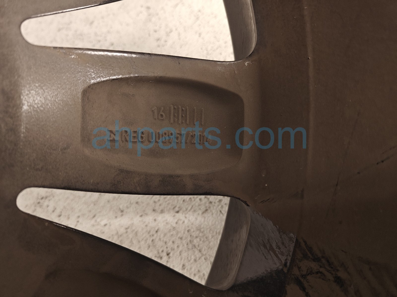 2017 BMW Mini Cooper Rear Passenger Wheel / Rim 36 11 6 855 111 Replacement 2017 BMW Mini Cooper Rear Passenger Wheel / Rim 36 11 6 855 111 Replacement thumbnail