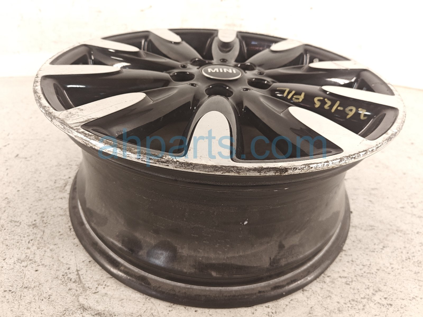2017 BMW Mini Cooper Front Driver Wheel / Rim 36 11 6 855 111 Replacement 2017 BMW Mini Cooper Front Driver Wheel / Rim 36 11 6 855 111 Replacement thumbnail