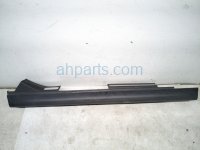 BMW RH SIDE SKIRT / MOLDING - BLACK 4DR BMW RH SIDE SKIRT / MOLDING - BLACK 4DR