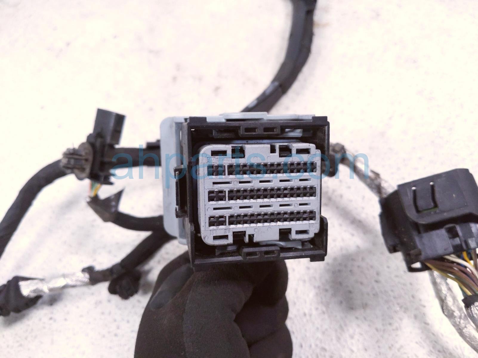 2020 Ford Mustang Transmission Wiring Harness 5.0l JR3T 7C078 AG Replacement 2020 Ford Mustang Transmission Wiring Harness 5.0l JR3T 7C078 AG Replacement thumbnail