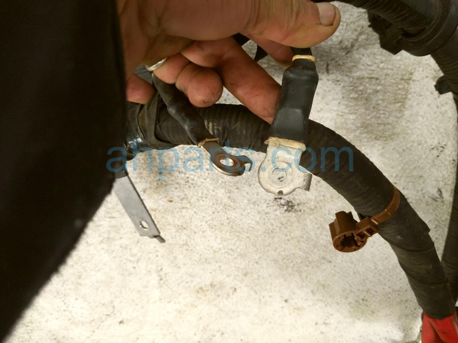 2020 Ford Mustang Battery Cable Harness 5.0l LR3T 14B060 DD Replacement 2020 Ford Mustang Battery Cable Harness 5.0l LR3T 14B060 DD Replacement thumbnail