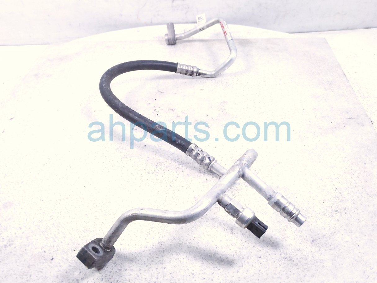 2020 Ford Mustang Ac Hose Pipe A/c Line W/pressure Sensor 5.0l JR3Z 19972 D Replacement 2020 Ford Mustang Ac Hose Pipe A/c Line W/pressure Sensor 5.0l JR3Z 19972 D Replacement thumbnail