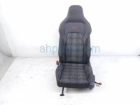 Volkswagen FR/LH SEAT - BLACK- W/ AIRBAG Volkswagen FR/LH SEAT - BLACK- W/ AIRBAG