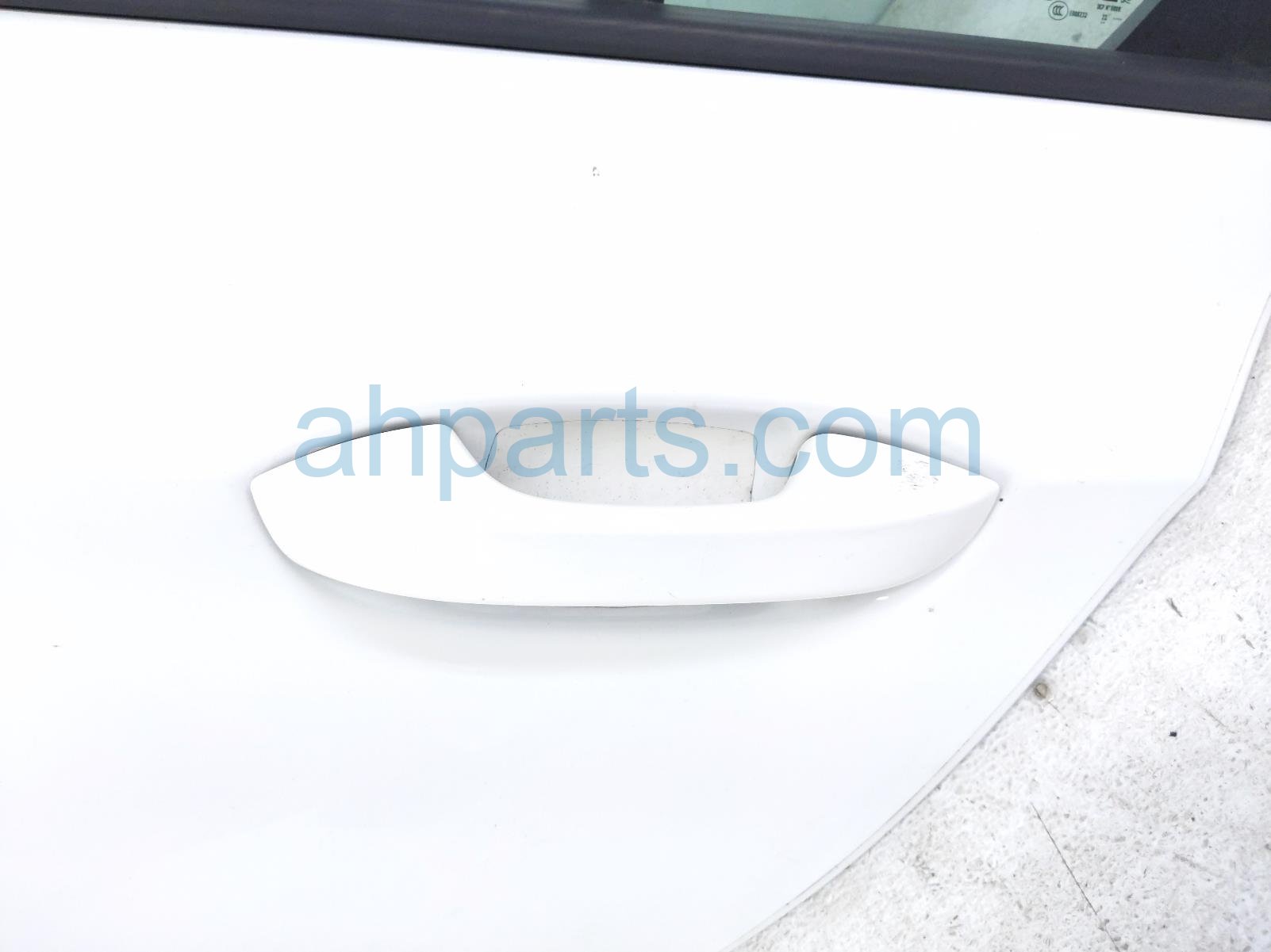 2023 Volkswagen Golf Gti Rear Driver Door White No Inside Trim 5H4 831 055 M Replacement 2023 Volkswagen Golf Gti Rear Driver Door White No Inside Trim 5H4 831 055 M Replacement thumbnail