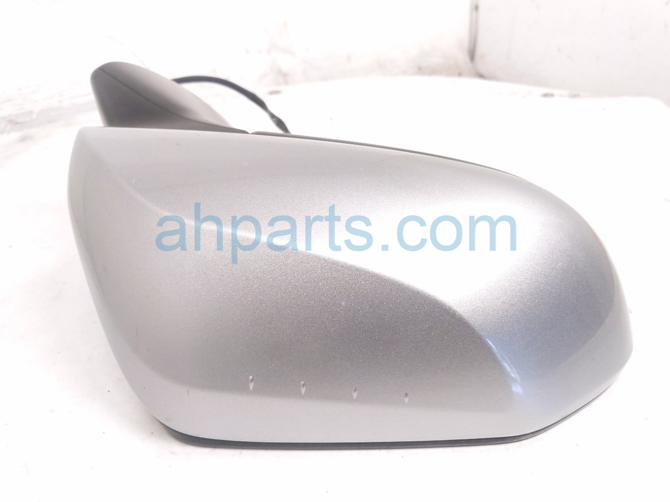 2018 Toyota Camry Rear Passenger Side View Mirror Silver 87915 33030 B1 Replacement 2018 Toyota Camry Rear Passenger Side View Mirror Silver 87915 33030 B1 Replacement thumbnail