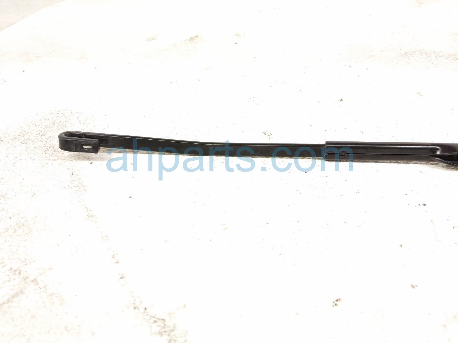 2025 Nissan Kicks Driver Windshield Wiper Arm 28881 7LF0A Replacement 2025 Nissan Kicks Driver Windshield Wiper Arm 28881 7LF0A Replacement thumbnail