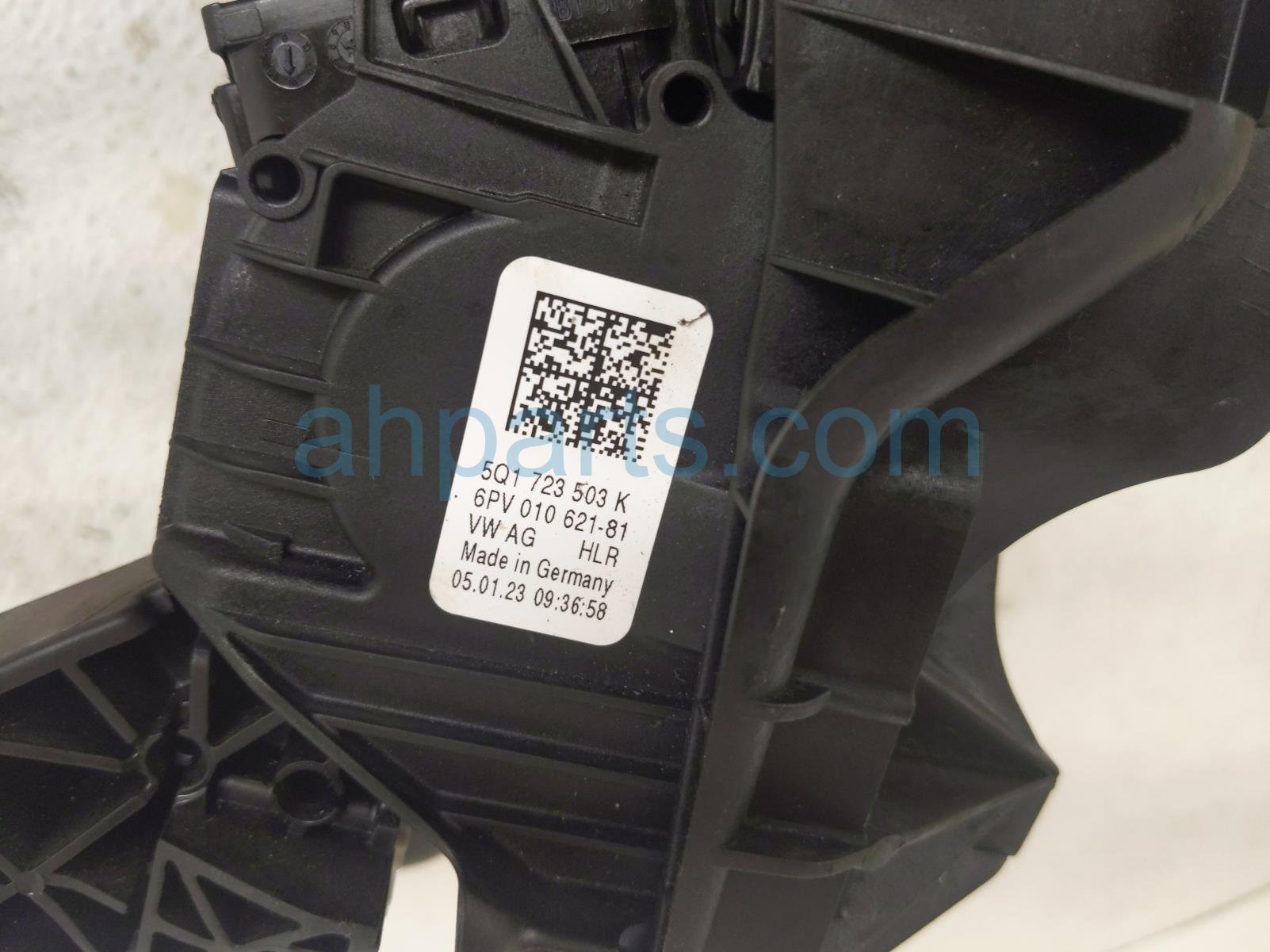 2023 Audi A3 Audi Gas / Accelerator Pedal Assy Fl 5Q1 723 503 K Replacement 2023 Audi A3 Audi Gas / Accelerator Pedal Assy Fl 5Q1 723 503 K Replacement thumbnail