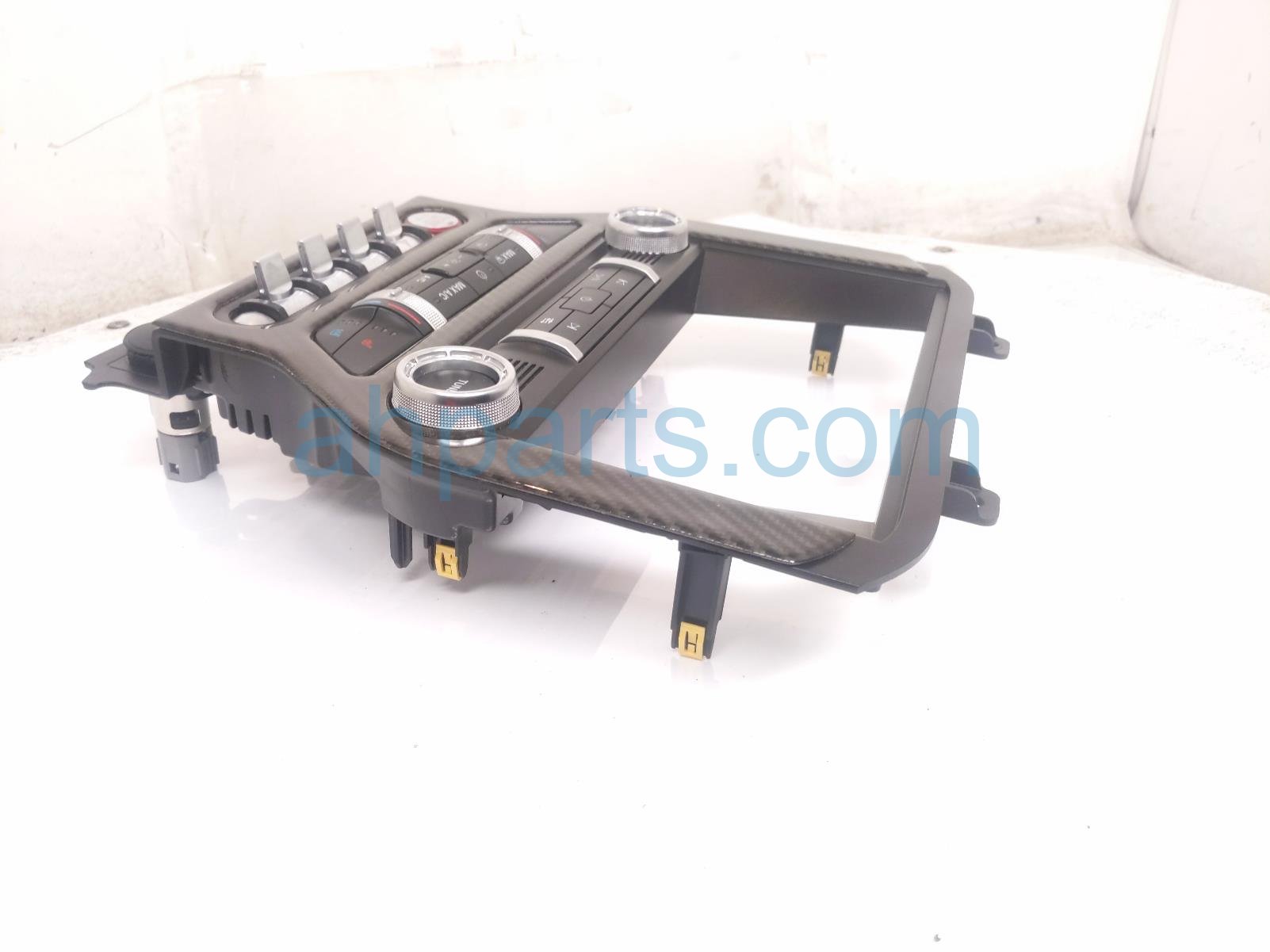 2020 Ford Mustang Radio Climate Control Panel LR3T 18E245 FA Replacement 2020 Ford Mustang Radio Climate Control Panel LR3T 18E245 FA Replacement thumbnail