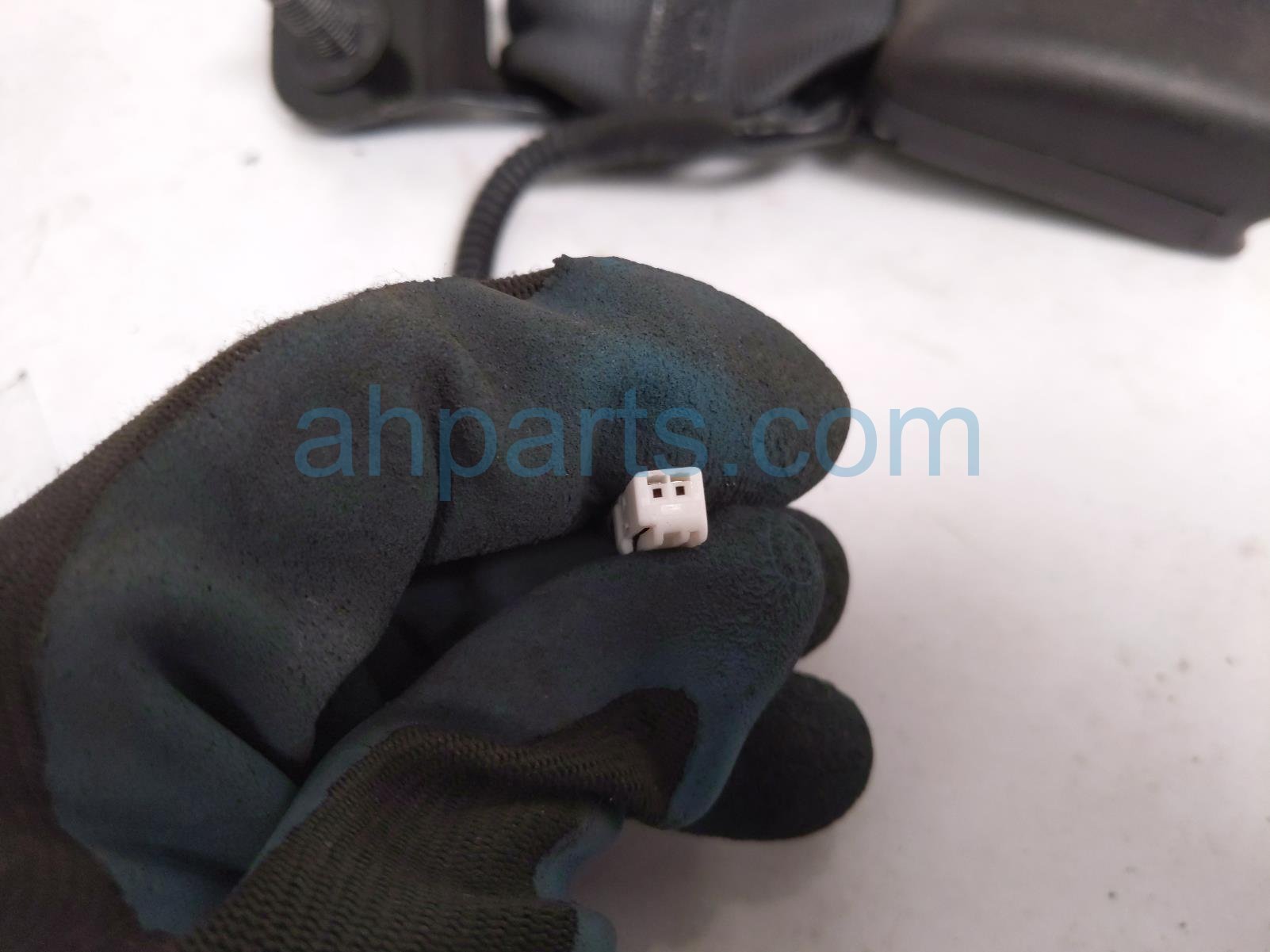 2024 Honda Accord Rear 2nd Row Mid Seat Belt Black Hybrid 82455 30A A011 M1 Replacement 2024 Honda Accord Rear 2nd Row Mid Seat Belt Black Hybrid 82455 30A A011 M1 Replacement thumbnail