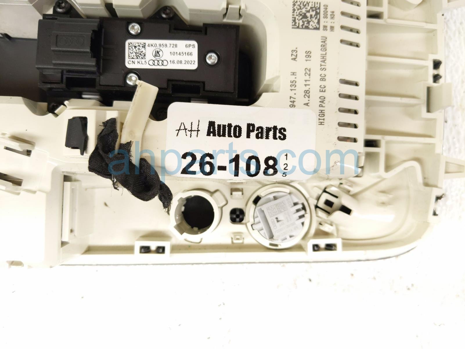 2023 Audi A3 Audi Overhead Console / Map Light Black 8Y0 947 135 H AZ3 Replacement 2023 Audi A3 Audi Overhead Console / Map Light Black 8Y0 947 135 H AZ3 Replacement thumbnail