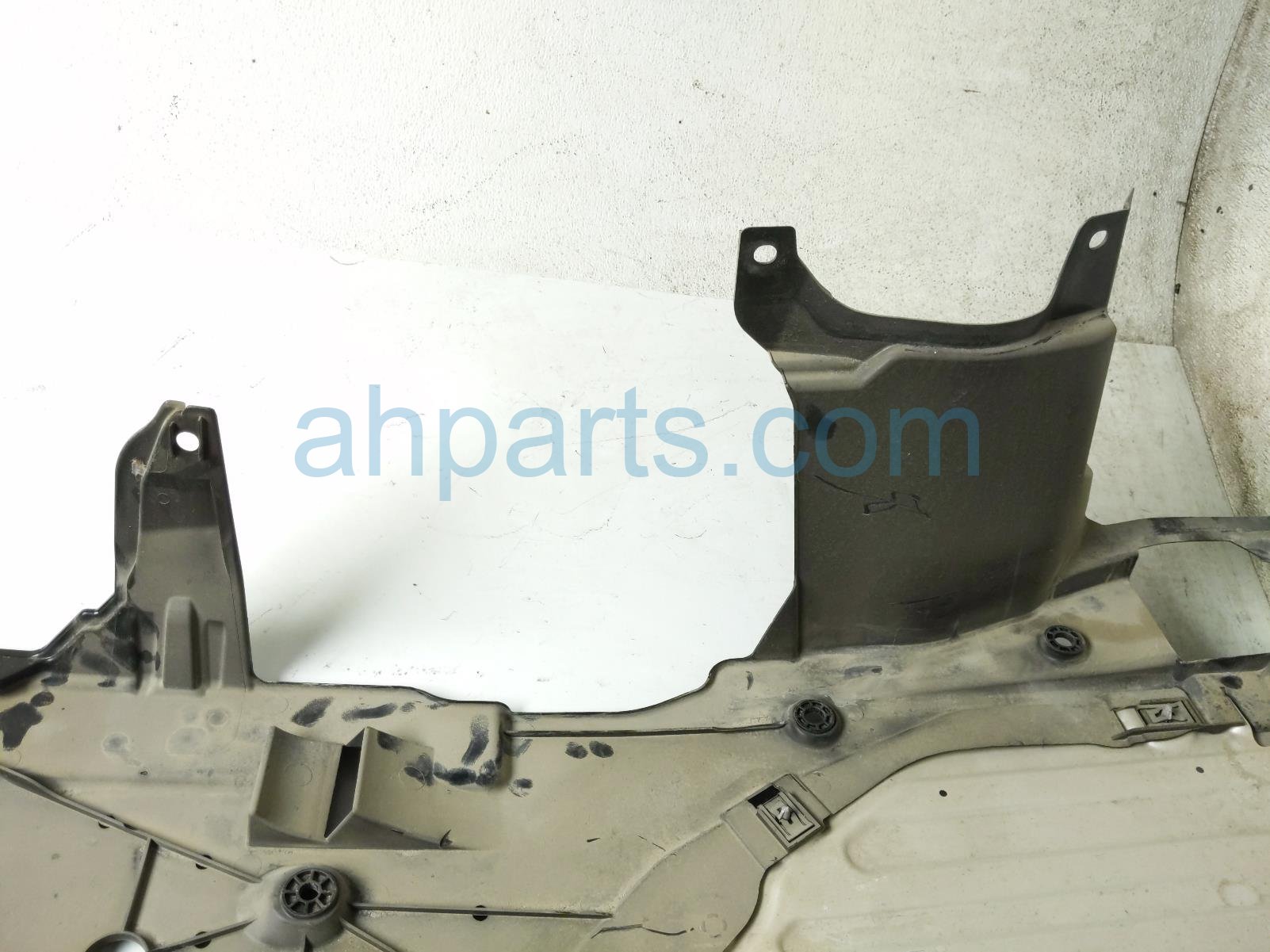 2024 Honda Accord Engine Underbody Sight Shield 74110 30A A00 Replacement 2024 Honda Accord Engine Underbody Sight Shield 74110 30A A00 Replacement thumbnail