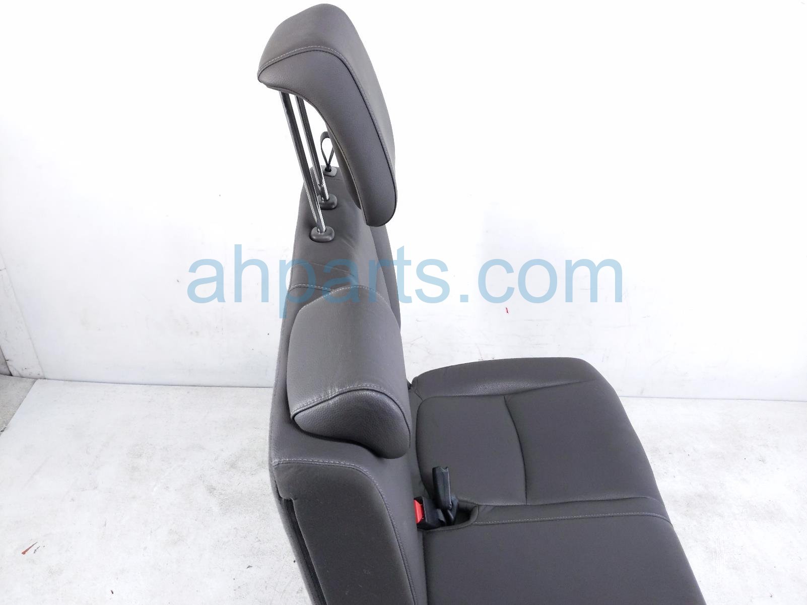 2022 Honda Odyssey Rear / Back (3rd Row) 3rd Row Driver Seat Mocha Leather 82521 THR L41ZD Replacement 2022 Honda Odyssey Rear / Back (3rd Row) 3rd Row Driver Seat Mocha Leather 82521 THR L41ZD Replacement thumbnail