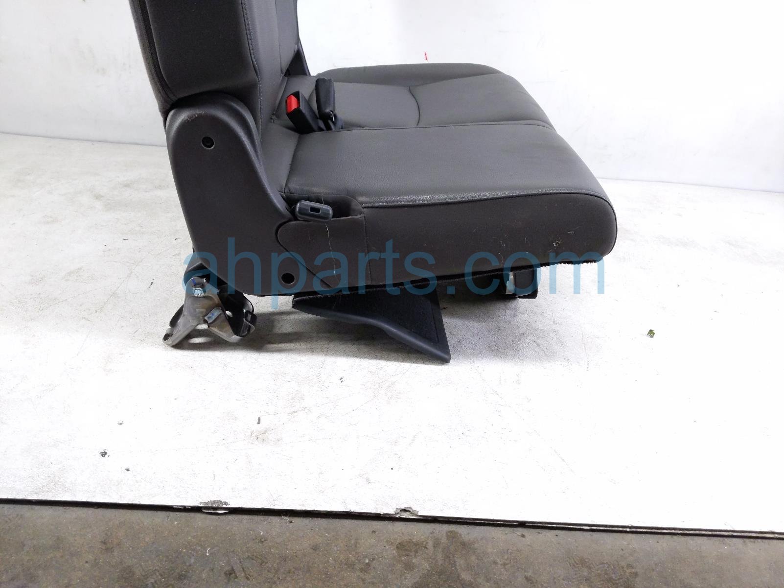 2022 Honda Odyssey Rear / Back (3rd Row) 3rd Row Driver Seat Mocha Leather 82521 THR L41ZD Replacement 2022 Honda Odyssey Rear / Back (3rd Row) 3rd Row Driver Seat Mocha Leather 82521 THR L41ZD Replacement thumbnail