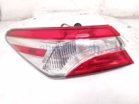 Toyota LH TAIL LAMP (ON TRUNK) Toyota LH TAIL LAMP (ON TRUNK)