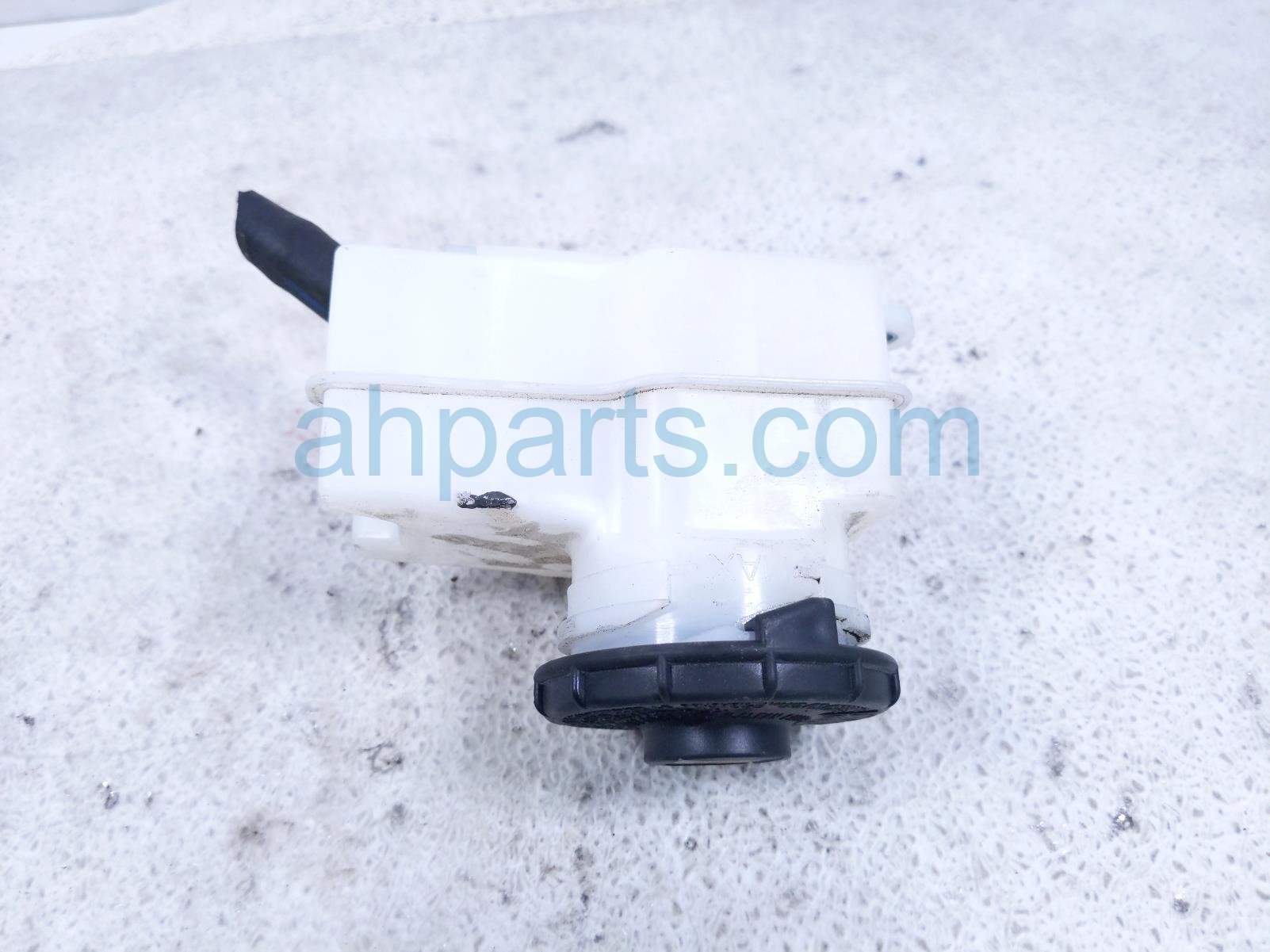 2024 Honda Accord Brake Master Cylinder Pedal Feel Simulator Reservoir 46661 30B A00 Replacement 2024 Honda Accord Brake Master Cylinder Pedal Feel Simulator Reservoir 46661 30B A00 Replacement thumbnail