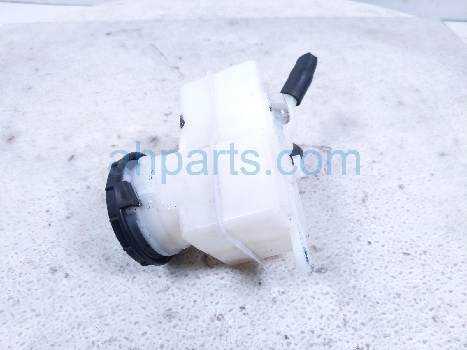 2024 Honda Accord Brake Master Cylinder Pedal Feel Simulator Reservoir 46661 30B A00 Replacement 2024 Honda Accord Brake Master Cylinder Pedal Feel Simulator Reservoir 46661 30B A00 Replacement thumbnail