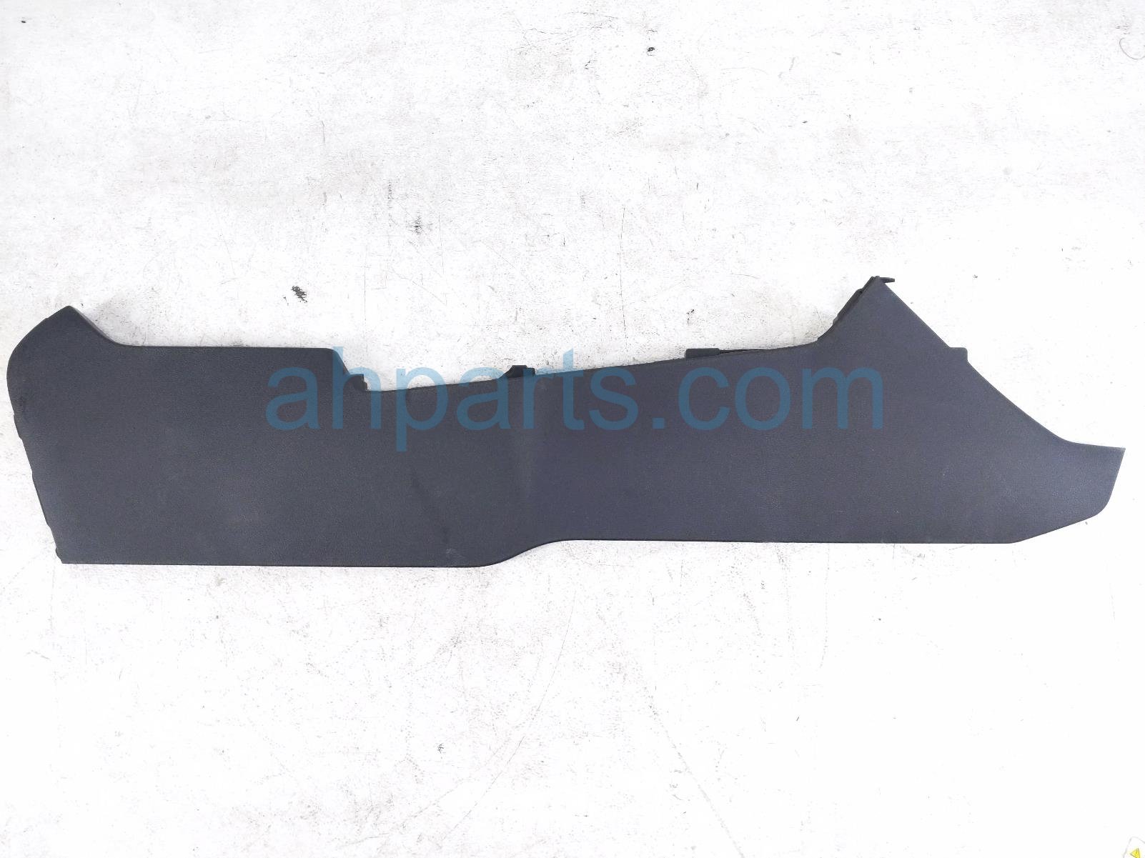 $40 Honda RH CONSOLE SIDE TRIM GARNISH -BLK