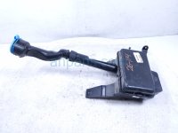 Honda WINDSHIELD WASHER RESERVOIR W/PUMP Honda WINDSHIELD WASHER RESERVOIR W/PUMP