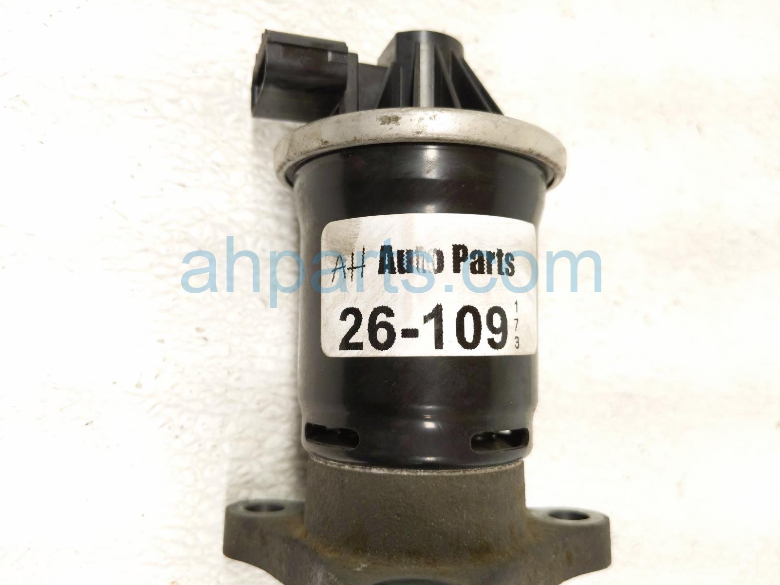 2022 Honda Accord Egr Valve 2.0l Hybrid 18710 6C1 A03 Replacement 2022 Honda Accord Egr Valve 2.0l Hybrid 18710 6C1 A03 Replacement thumbnail