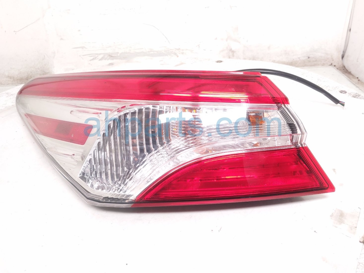 2018 Toyota Camry Light / Rear Driver Tail Lamp (on Body) 81561 33670 Replacement 2018 Toyota Camry Light / Rear Driver Tail Lamp (on Body) 81561 33670 Replacement thumbnail