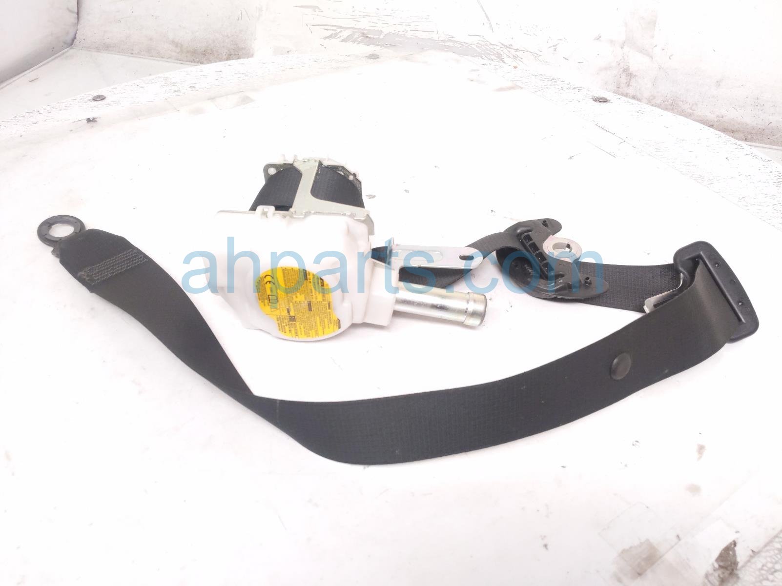 2018 Toyota Camry Front Passenger Seat Belt Black 73210 33730 C1 Replacement 2018 Toyota Camry Front Passenger Seat Belt Black 73210 33730 C1 Replacement thumbnail