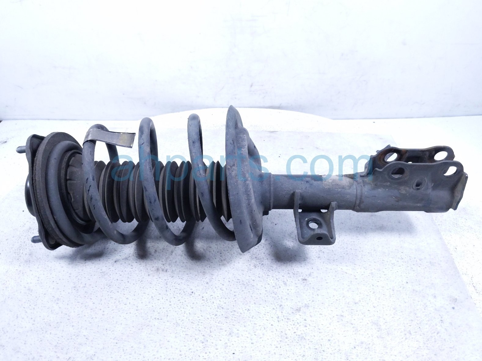 2020 Toyota Camry Front Passenger Strut + Spring 48510 8Z321 Replacement 2020 Toyota Camry Front Passenger Strut + Spring 48510 8Z321 Replacement thumbnail