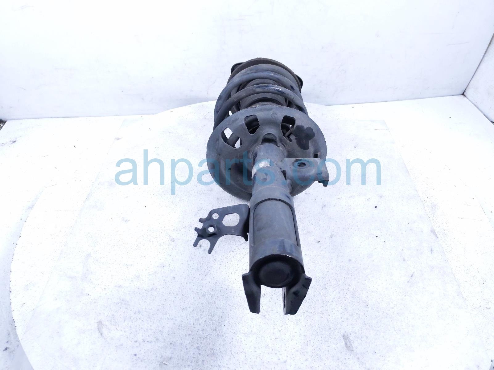 2020 Toyota Camry Front Passenger Strut + Spring 48510 8Z321 Replacement 2020 Toyota Camry Front Passenger Strut + Spring 48510 8Z321 Replacement thumbnail