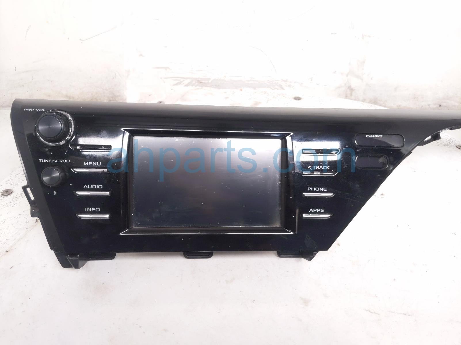 2018 Toyota Camry Radio Nav Display Screen Assy 86140 33380 Replacement 2018 Toyota Camry Radio Nav Display Screen Assy 86140 33380 Replacement thumbnail