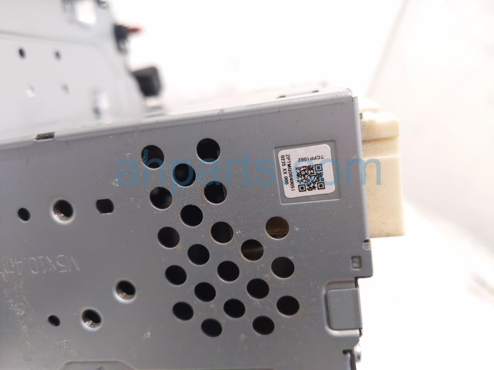 2018 Toyota Camry Radio Nav Display Screen Assy 86140 33380 Replacement 2018 Toyota Camry Radio Nav Display Screen Assy 86140 33380 Replacement thumbnail