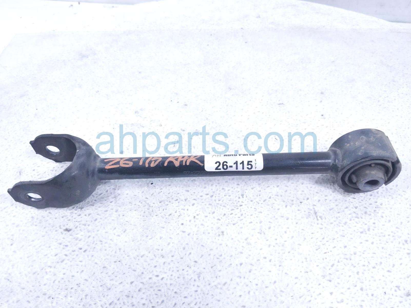 2020 Toyota Camry Rear Passenger Lateral Lower Control Arm 48710 06160 Replacement 2020 Toyota Camry Rear Passenger Lateral Lower Control Arm 48710 06160 Replacement thumbnail