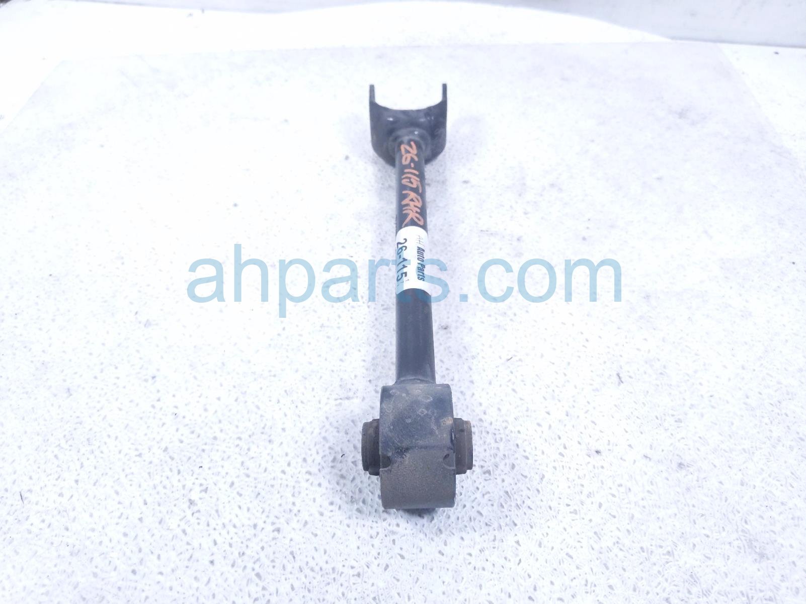 2020 Toyota Camry Rear Passenger Lateral Lower Control Arm 48710 06160 Replacement 2020 Toyota Camry Rear Passenger Lateral Lower Control Arm 48710 06160 Replacement thumbnail