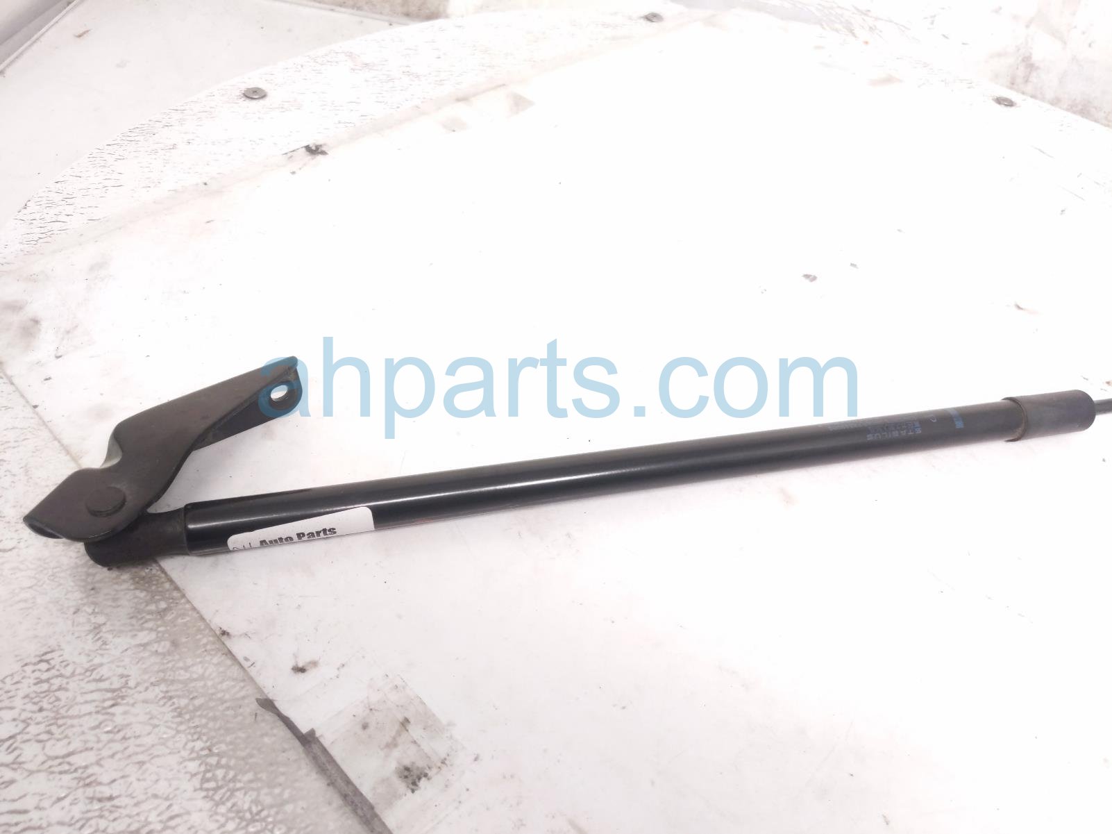 2025 Nissan Kicks Rear Driver Tailgate Shock Strut 90451 7LF0A Replacement 2025 Nissan Kicks Rear Driver Tailgate Shock Strut 90451 7LF0A Replacement thumbnail