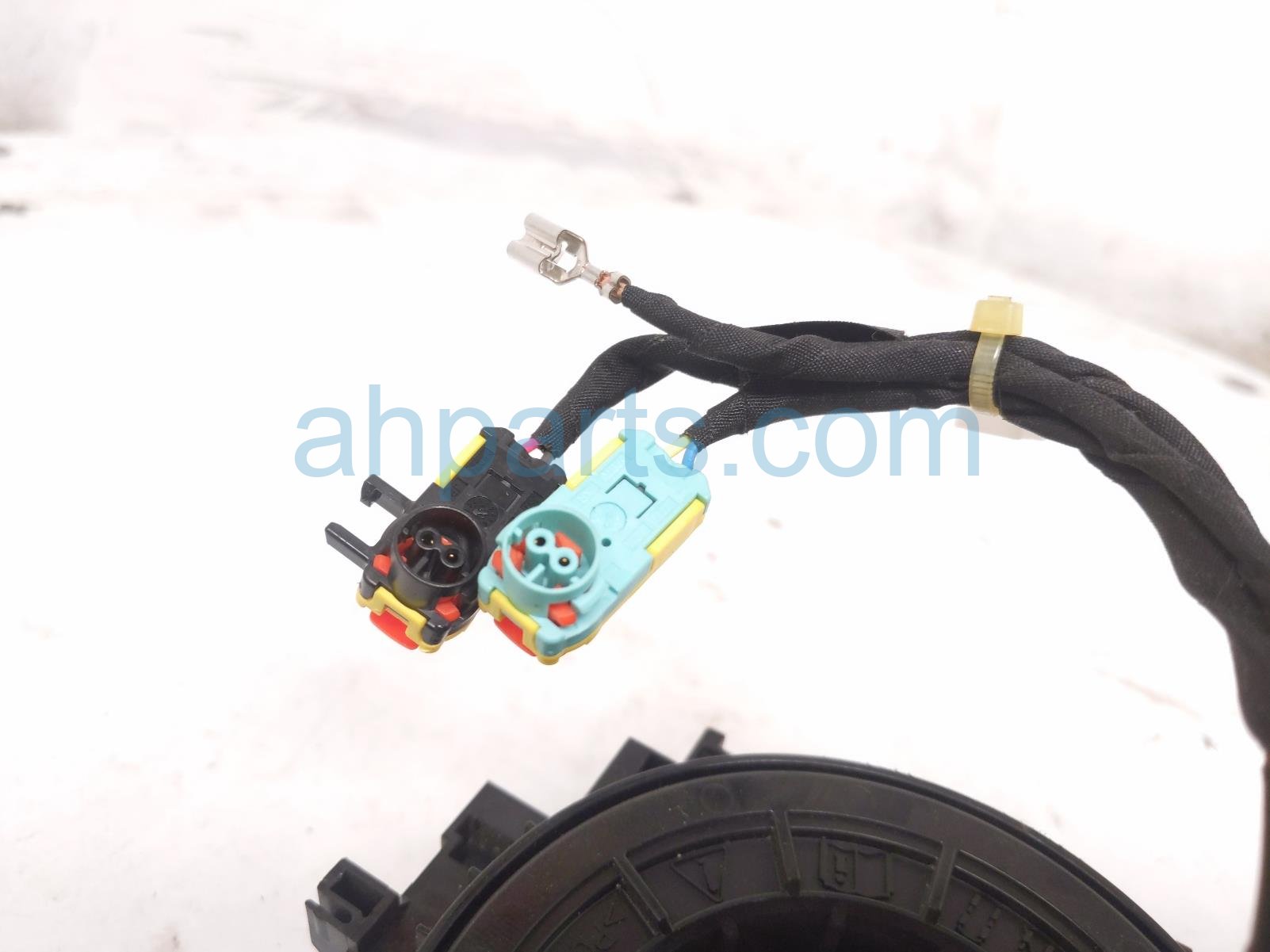 2018 Toyota Camry Clock Spring Reel Assy Le 2.5l 84308 11010 Replacement 2018 Toyota Camry Clock Spring Reel Assy Le 2.5l 84308 11010 Replacement thumbnail