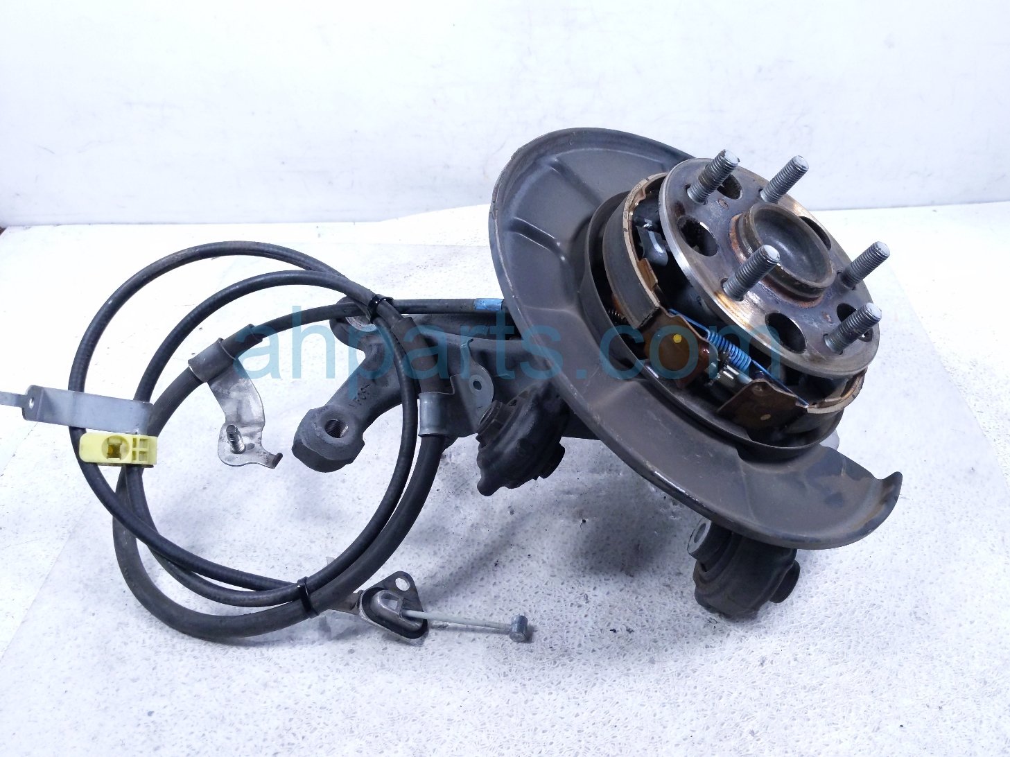 2020 Toyota Camry Axle Stub Rear Driver Spindle Knuckle Hub Fwd 42305 06270 Replacement 2020 Toyota Camry Axle Stub Rear Driver Spindle Knuckle Hub Fwd 42305 06270 Replacement thumbnail