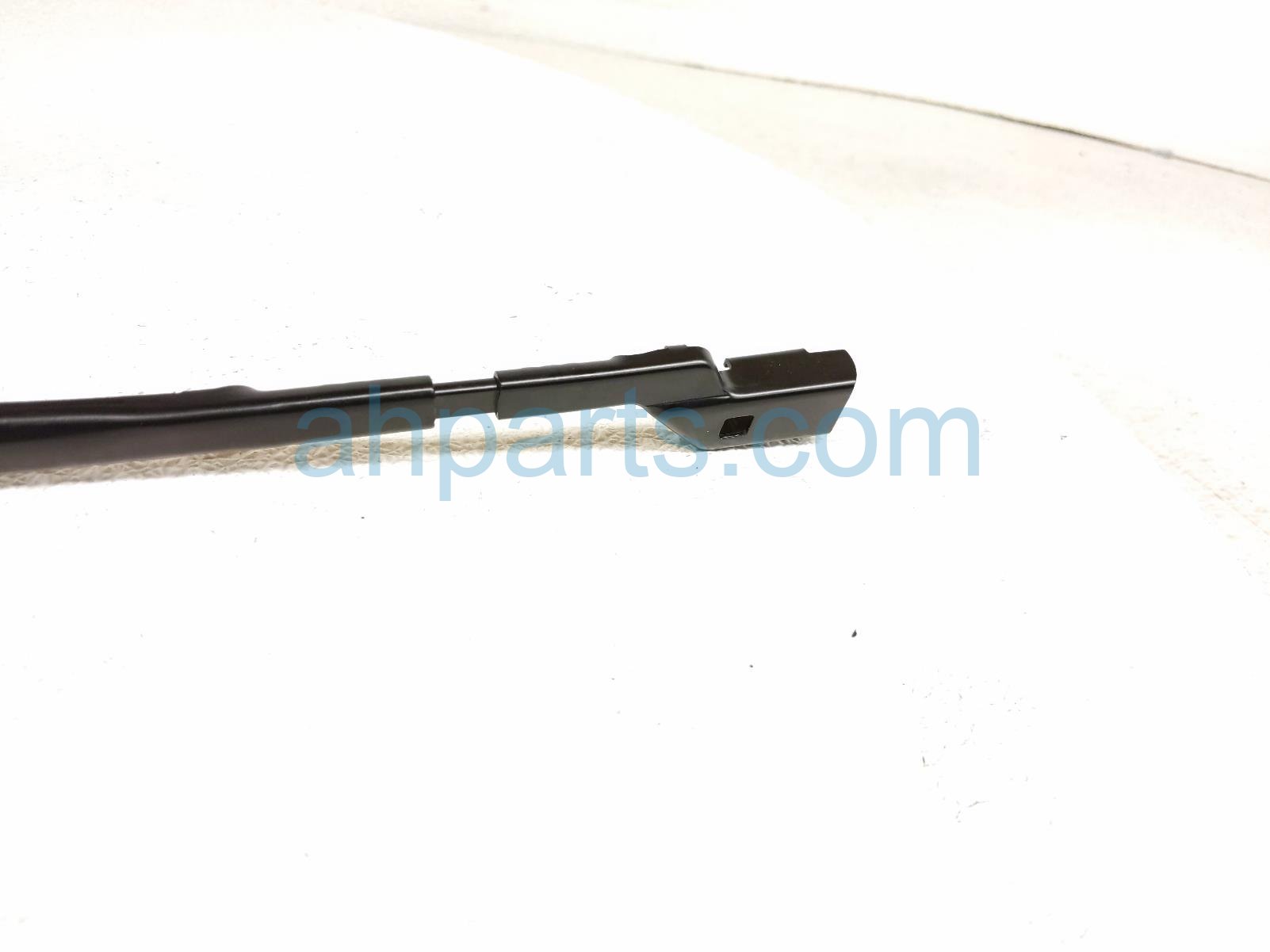 2026 Toyota Camry Driver Windshield Wiper Arm 85221 AQ010 Replacement 2026 Toyota Camry Driver Windshield Wiper Arm 85221 AQ010 Replacement thumbnail