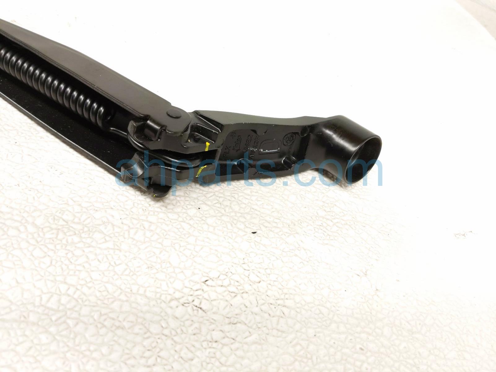 2026 Toyota Camry Driver Windshield Wiper Arm 85221 AQ010 Replacement 2026 Toyota Camry Driver Windshield Wiper Arm 85221 AQ010 Replacement thumbnail
