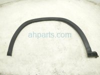 Lexus FR/LH WHEEL OPENING MOLDING - WHITE Lexus FR/LH WHEEL OPENING MOLDING - WHITE