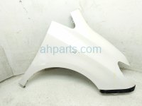 Toyota RH FENDER - WHITE Toyota RH FENDER - WHITE