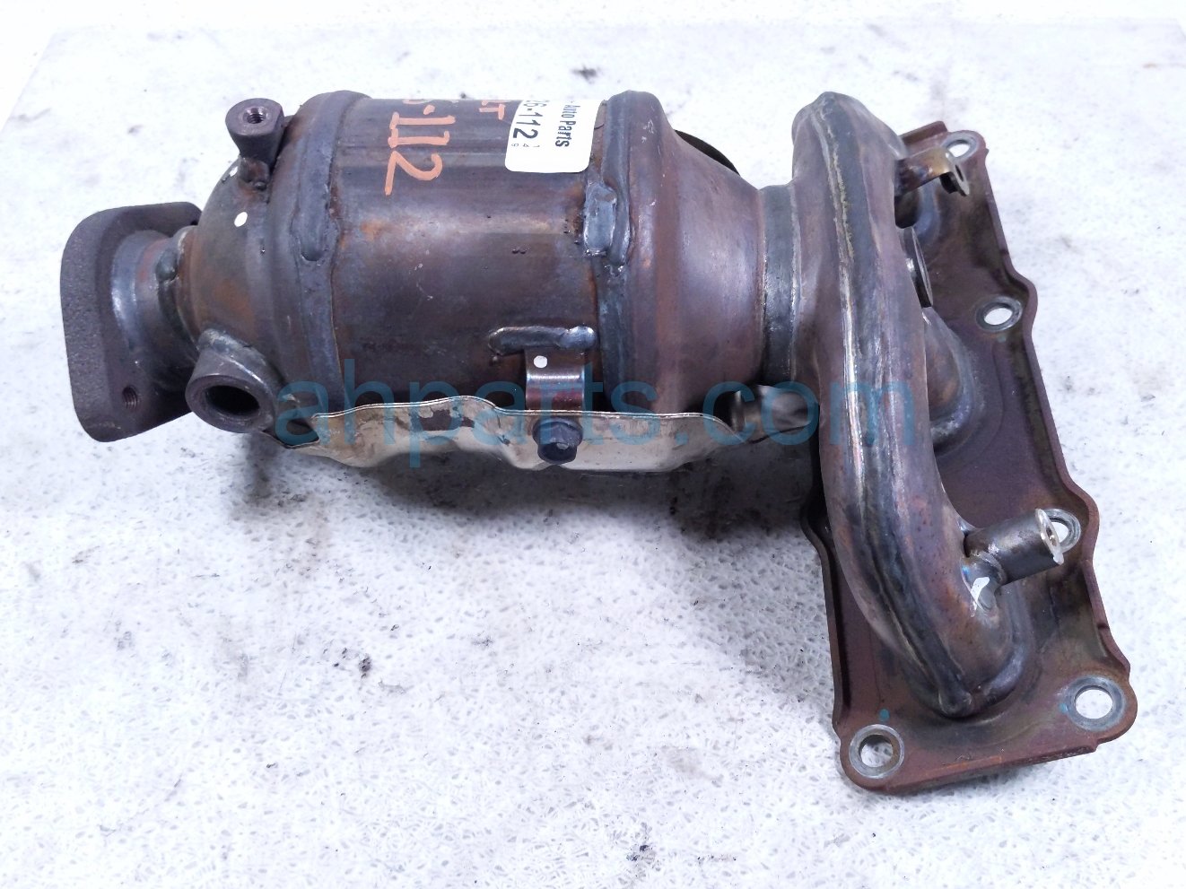 FRONT EXHAUST MANIFOLD W/CONV-3.8L