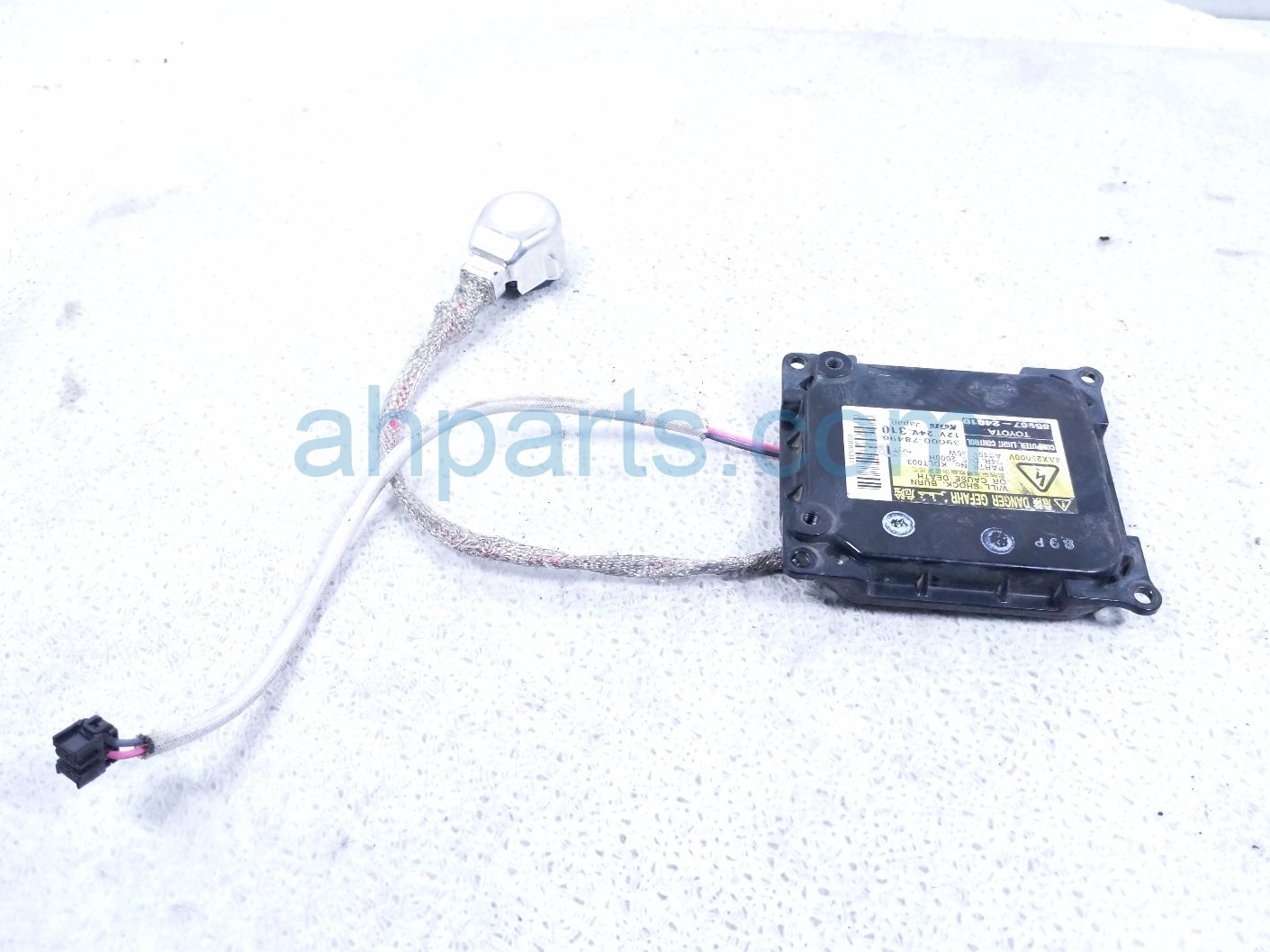 2020 Toyota Camry Headlight Ballast Ctrl Mod Driver 85967 24010 Replacement 2020 Toyota Camry Headlight Ballast Ctrl Mod Driver 85967 24010 Replacement thumbnail