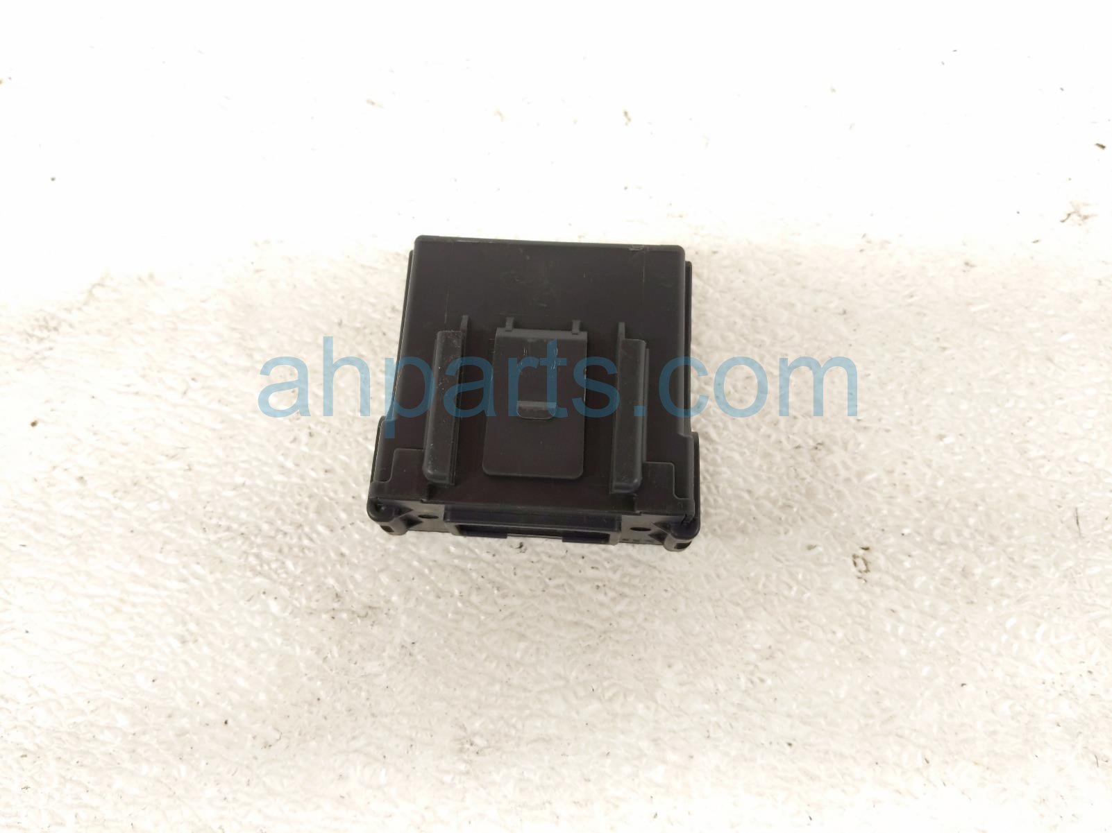 2025 Nissan Kicks Keyless Entry Ctrl Mod 285T3 7LA3A Replacement 2025 Nissan Kicks Keyless Entry Ctrl Mod 285T3 7LA3A Replacement thumbnail