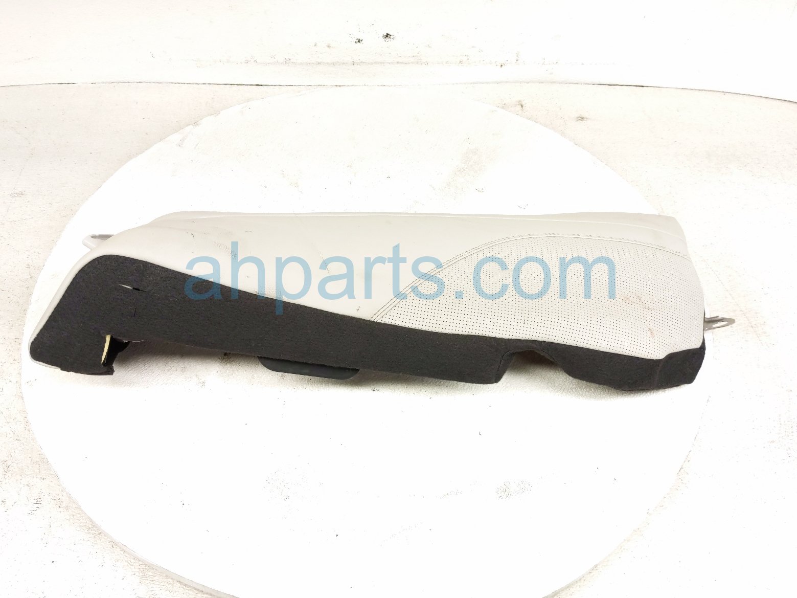 2026 Toyota Camry Driver Rear Seat Bolster Trim Gry 71752 AQ010 Replacement 2026 Toyota Camry Driver Rear Seat Bolster Trim Gry 71752 AQ010 Replacement thumbnail