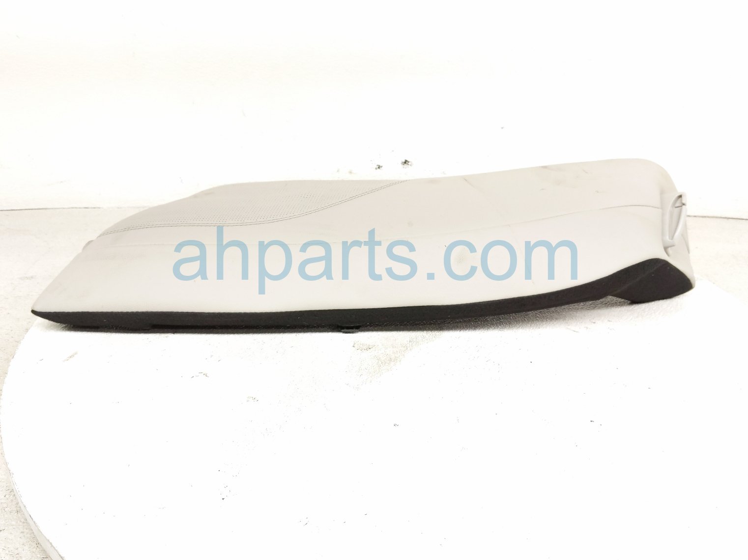 2026 Toyota Camry Driver Rear Seat Bolster Trim Gry 71752 AQ010 Replacement 2026 Toyota Camry Driver Rear Seat Bolster Trim Gry 71752 AQ010 Replacement thumbnail