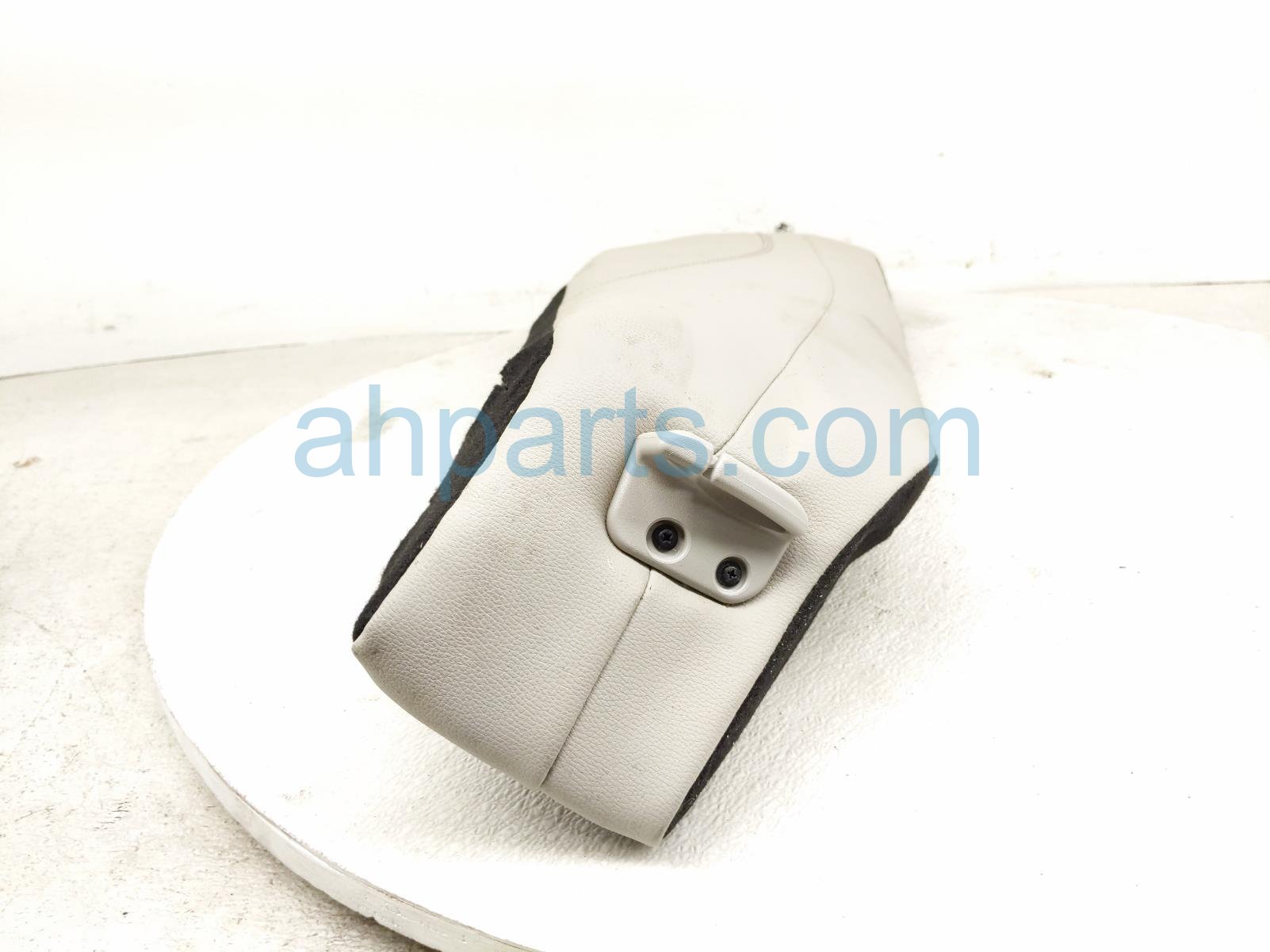 2026 Toyota Camry Back (2nd Row) Rear Passenger Seat Bolster Grey Clth 71751 AQ010 Replacement 2026 Toyota Camry Back (2nd Row) Rear Passenger Seat Bolster Grey Clth 71751 AQ010 Replacement thumbnail